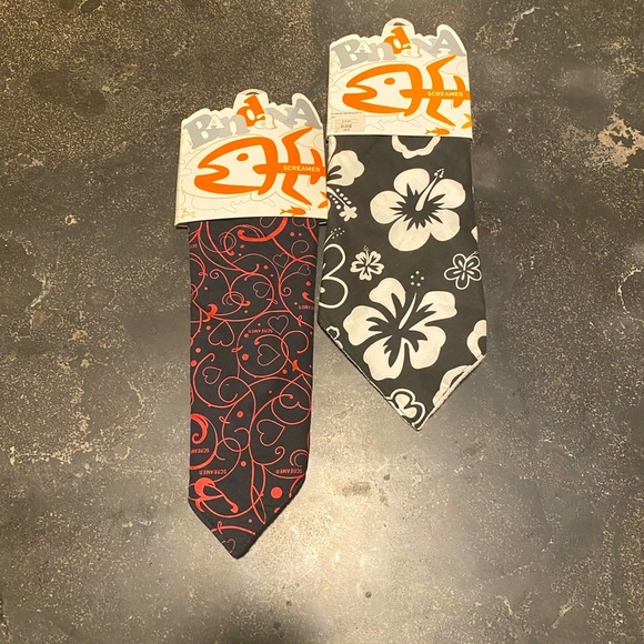 Bundle 2 Bandanas - Picture 1 of 3